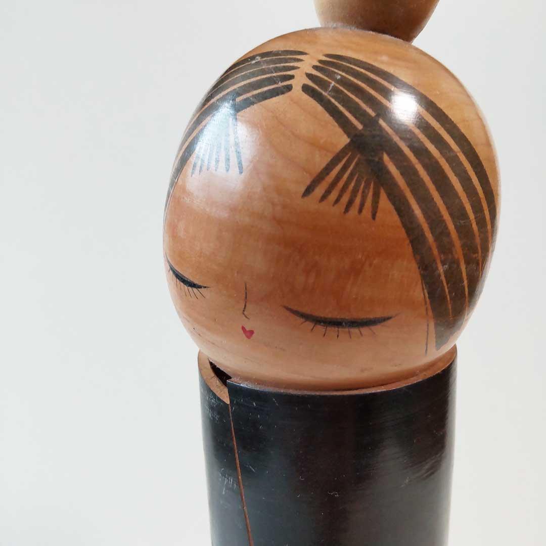 昭和レトロ・民芸品】佐藤翠崕 こけし Satou Suigai 人形 花柄 - メルカリ