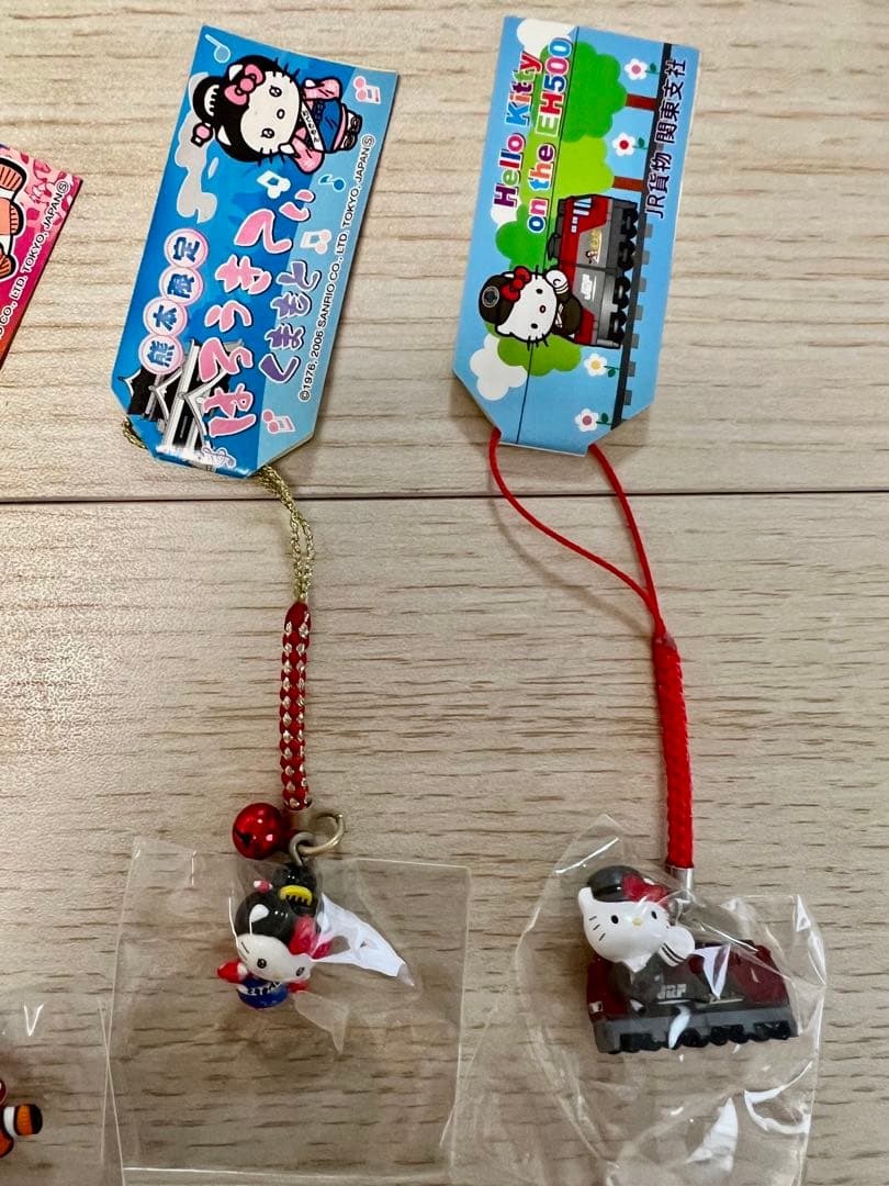 ご当地ハローキティ ストラップセット 10個まとめ売り、ハワイハンカチ