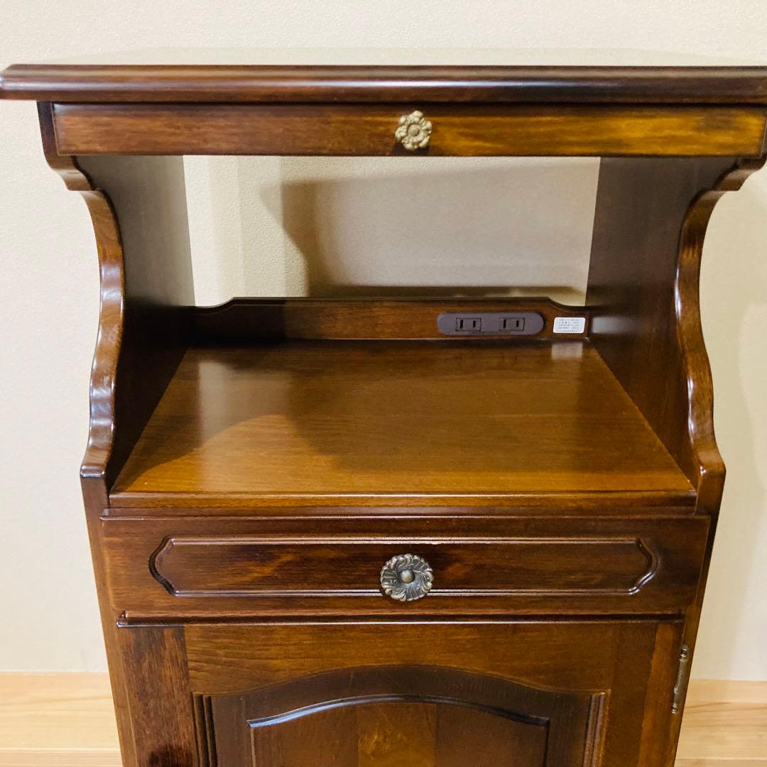 ◯Karimoku カリモクコロニアル 電話台 サイドキャビネット イズヤ