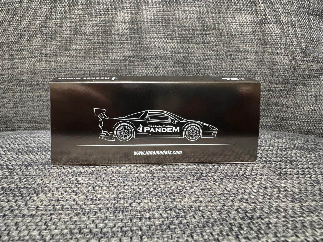 INNO64 1/64 インドネシア限定　チェイス￼￼ NSX PANDEM