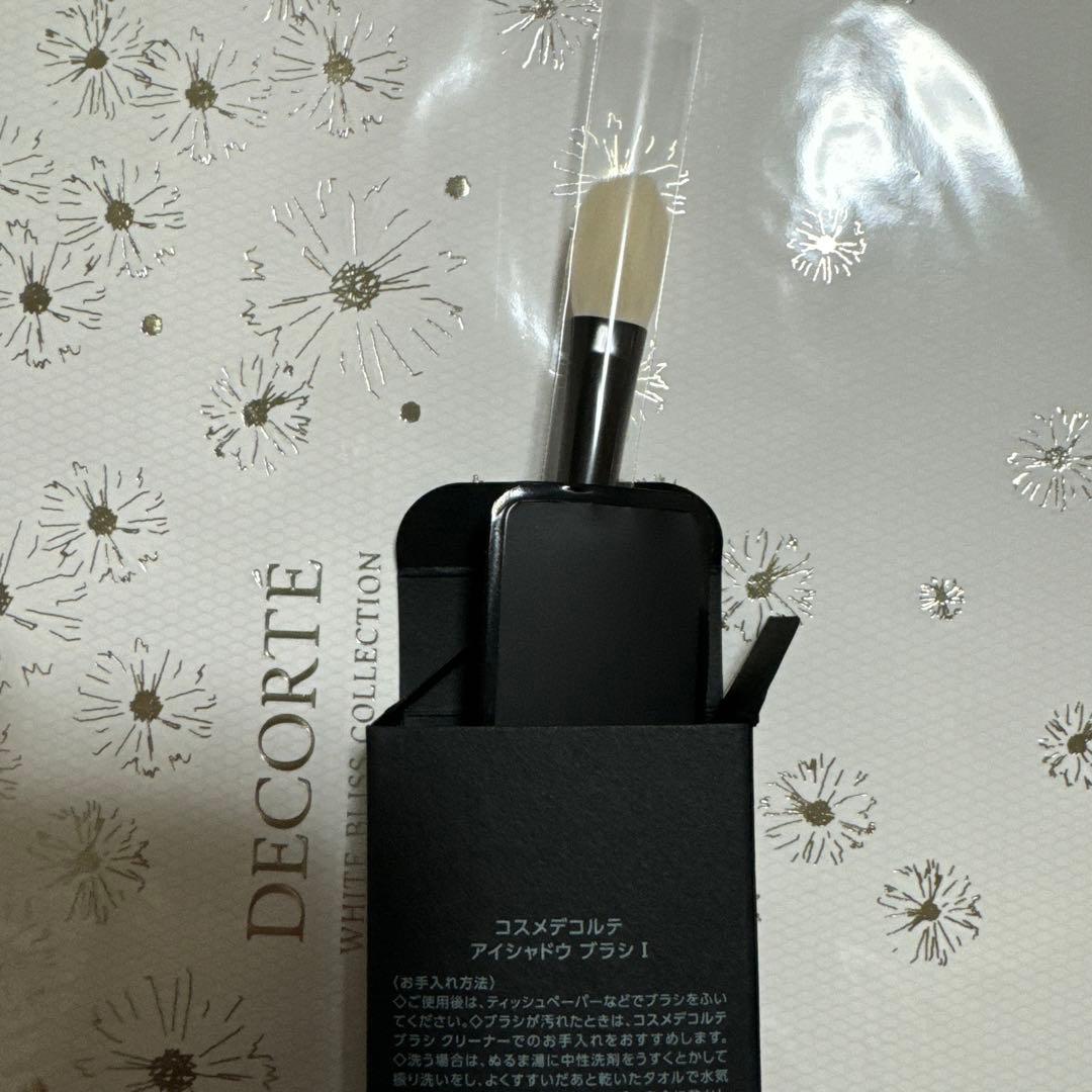 新品未使用品♡コスメデコルテブラシセット
