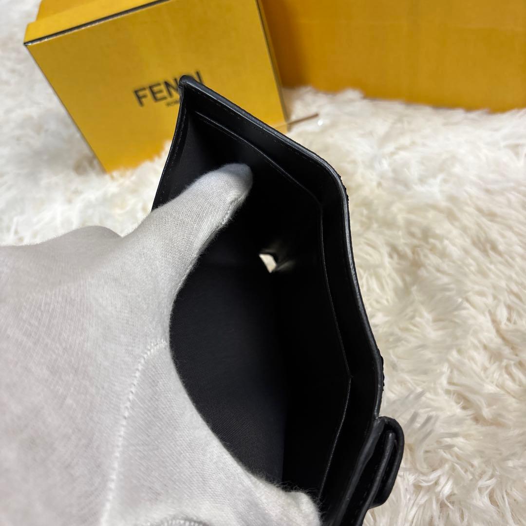 FENDI 三つ折り財布 ブラウン/ブラック 超 安い