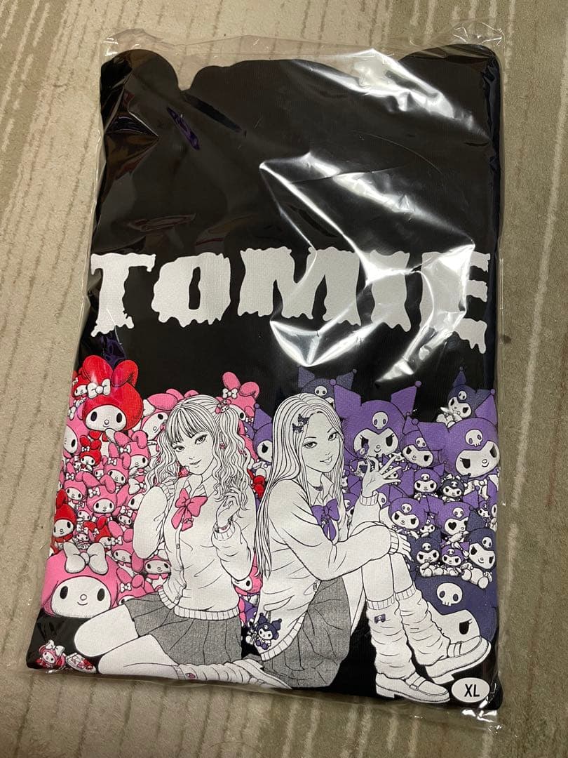 伊藤潤二 サンリオ ジップパーカー ギャル富江・マイメロディ＆クロミ