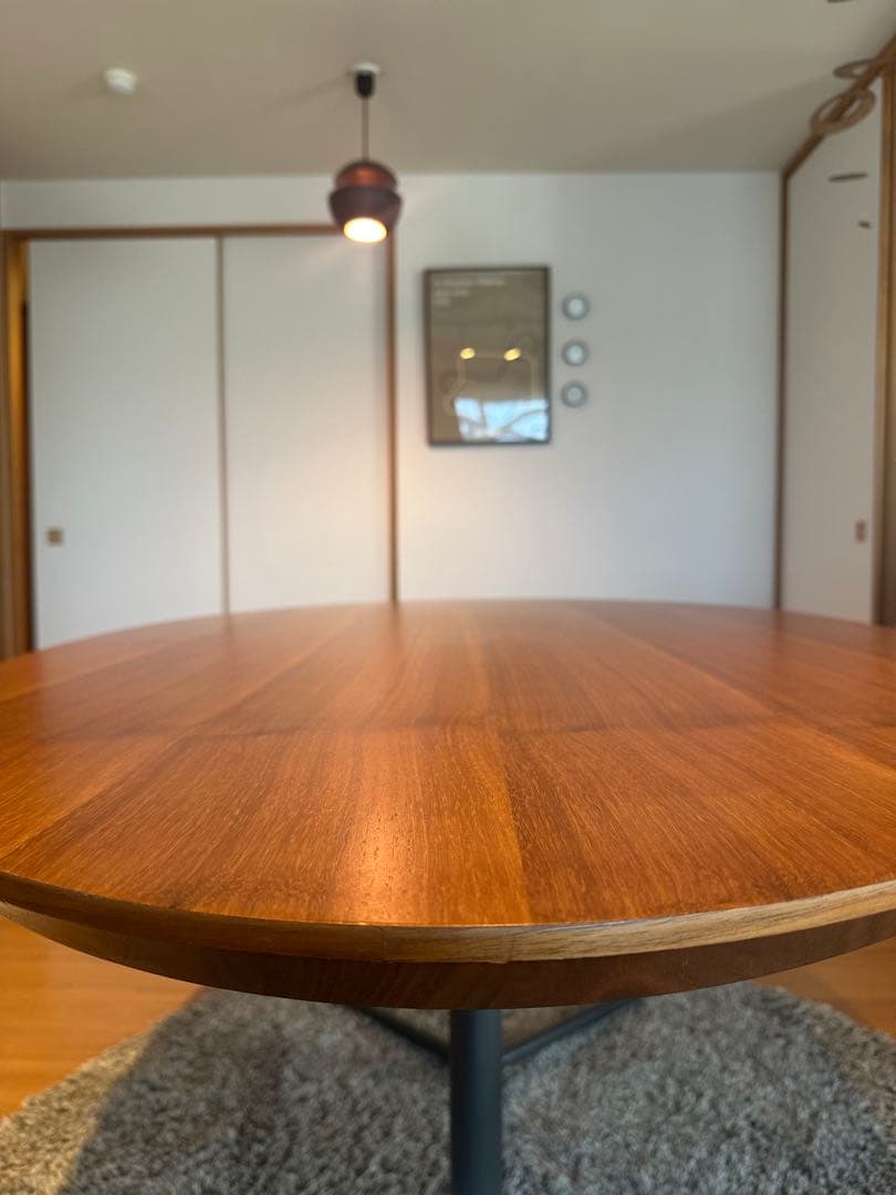 【アクタス】楕円形 木製ダイニングテーブル