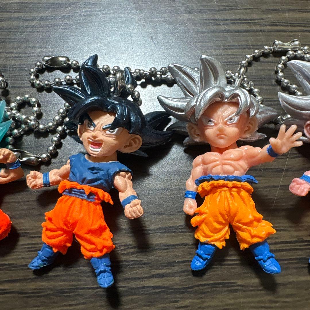 ドラゴンボール udm キーホルダー 8体セット 力の大会編 - メルカリ
