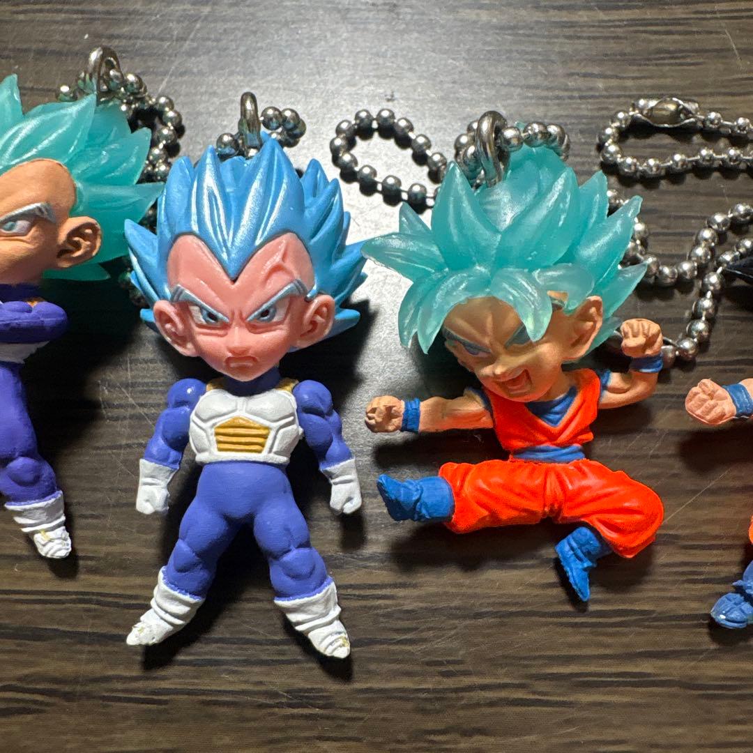 ドラゴンボール udm キーホルダー 8体セット 力の大会編 - メルカリ