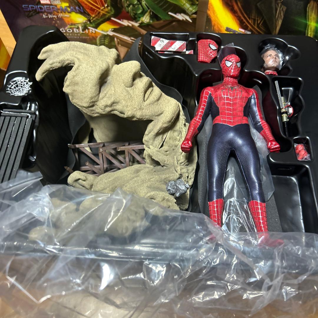 ホットトイズ ネイバーフッドスパイダーマン ・グリーンゴブリン・ドッグオクセット