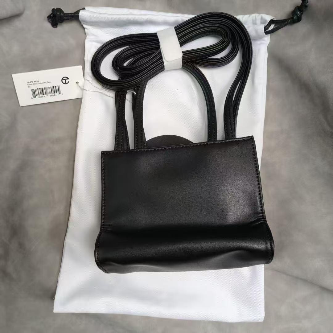 テルファー　ショルダーバック ブラック