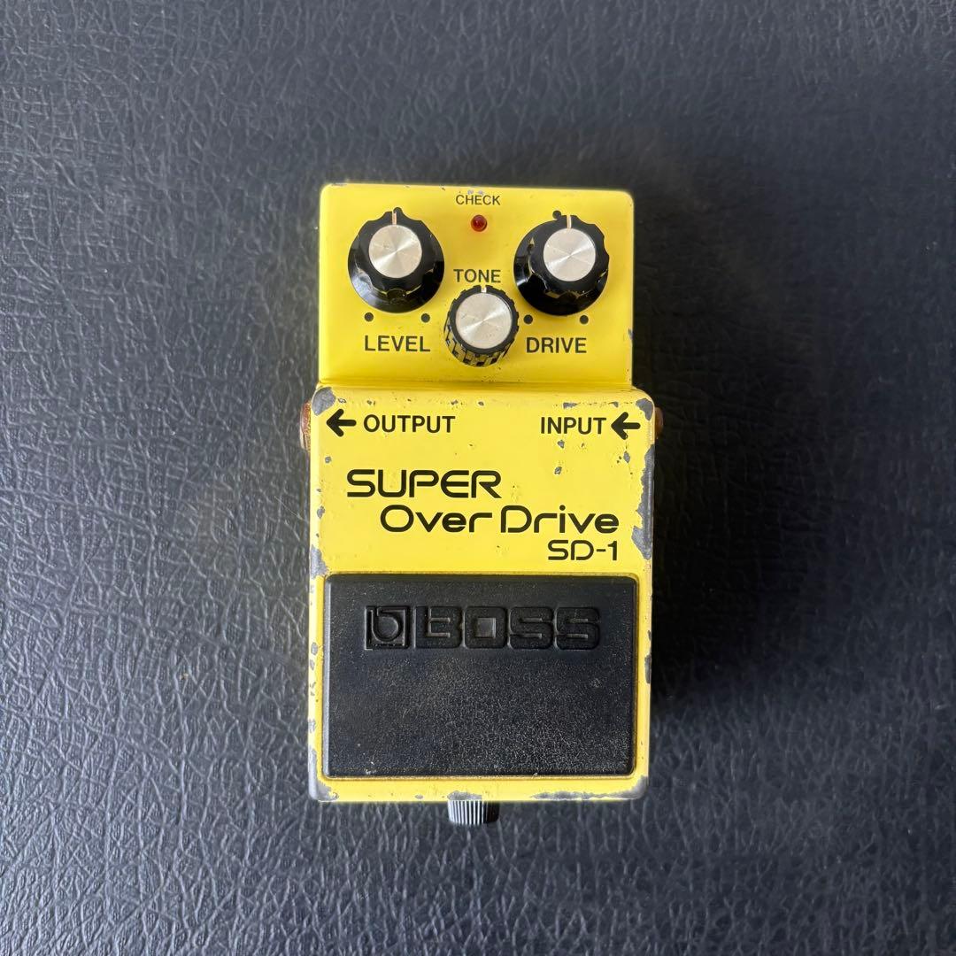 1983年ビンテージ日本製 Roland BOSS SD-1 オーバードライブ Used 1983 Boss SD-1 Super Overdrive Pedal Made in Japan - Planet Music