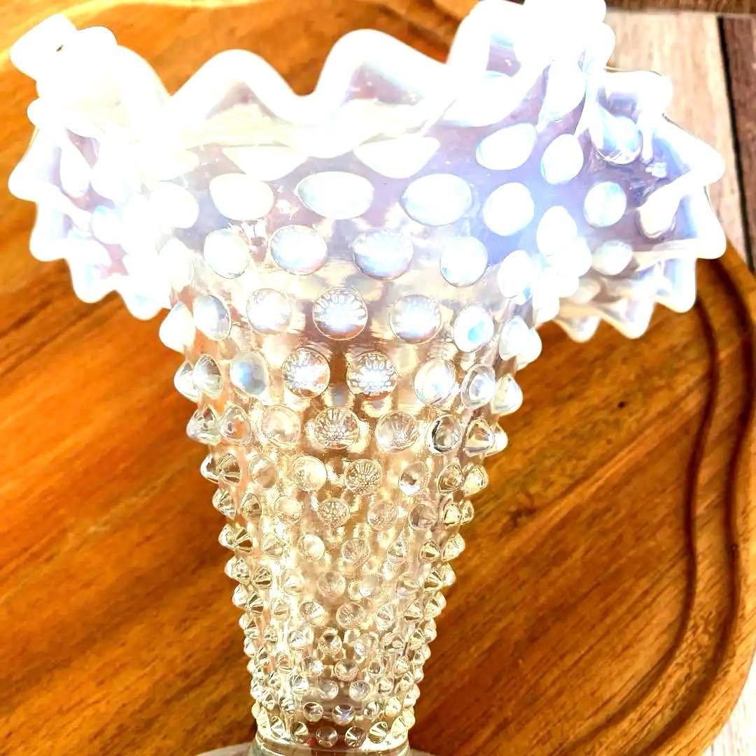 フェントン ムーンストーン ホブネイル オパルーセント