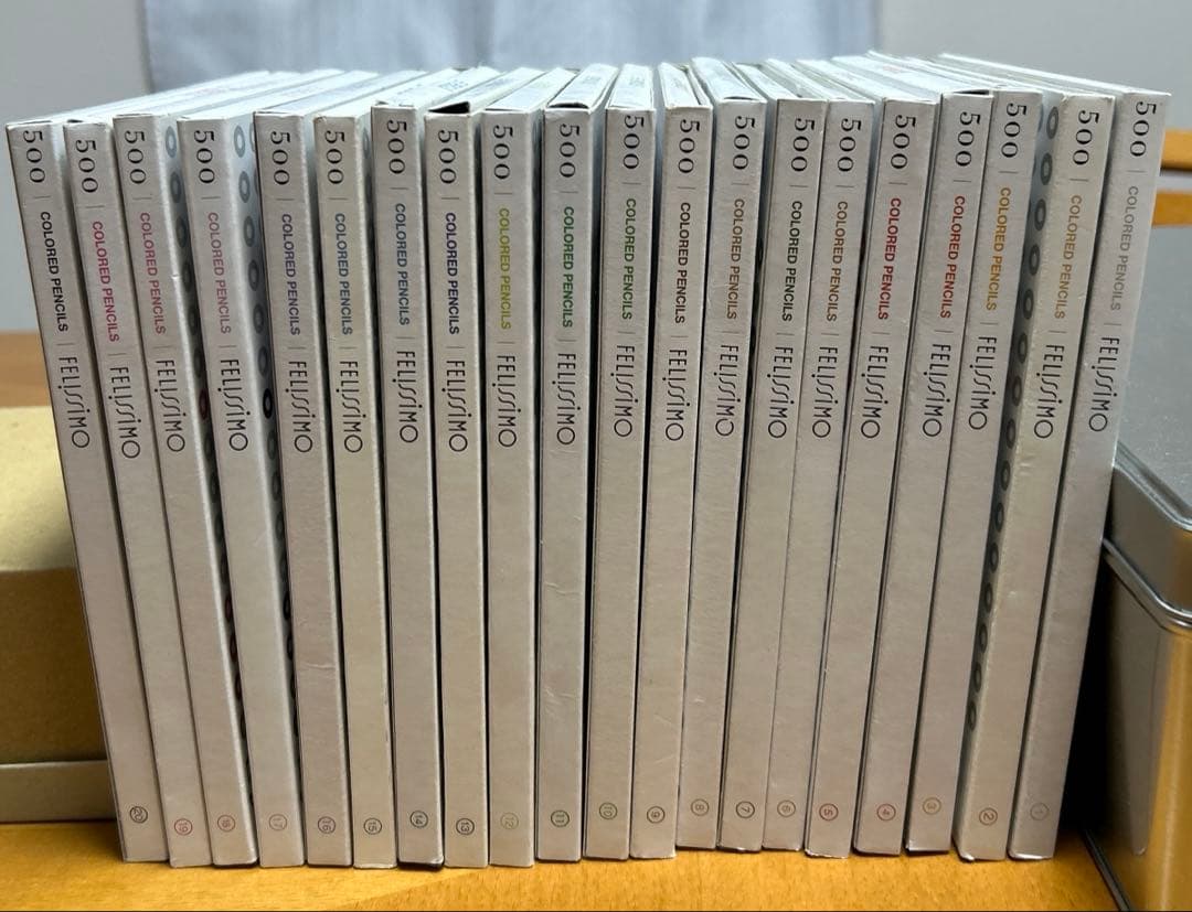 フェリシモ500色色鉛筆初版分完全セット