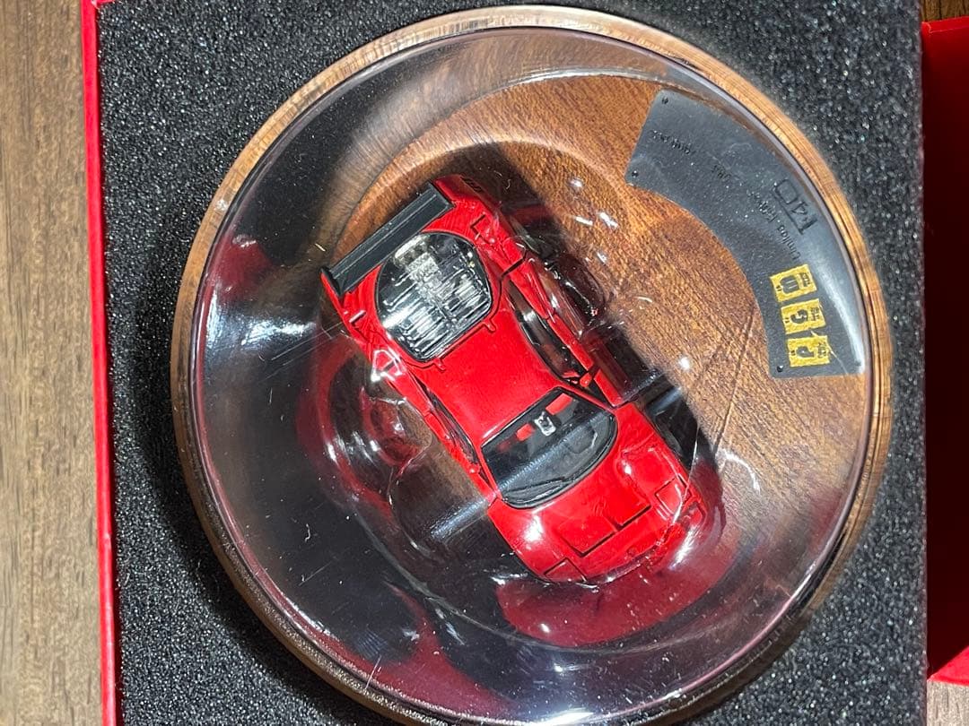 d*4様 PGM 1/64 フェラーリF40 LM