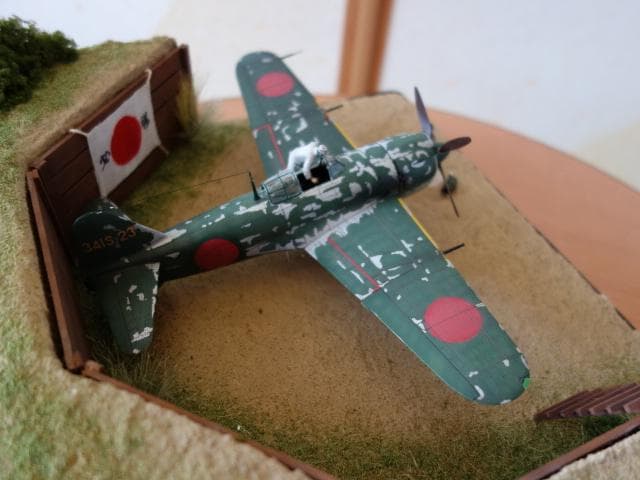 ☆1/48スケール☆旧日本軍航空基地ジオラマ 紫電 完成品☆