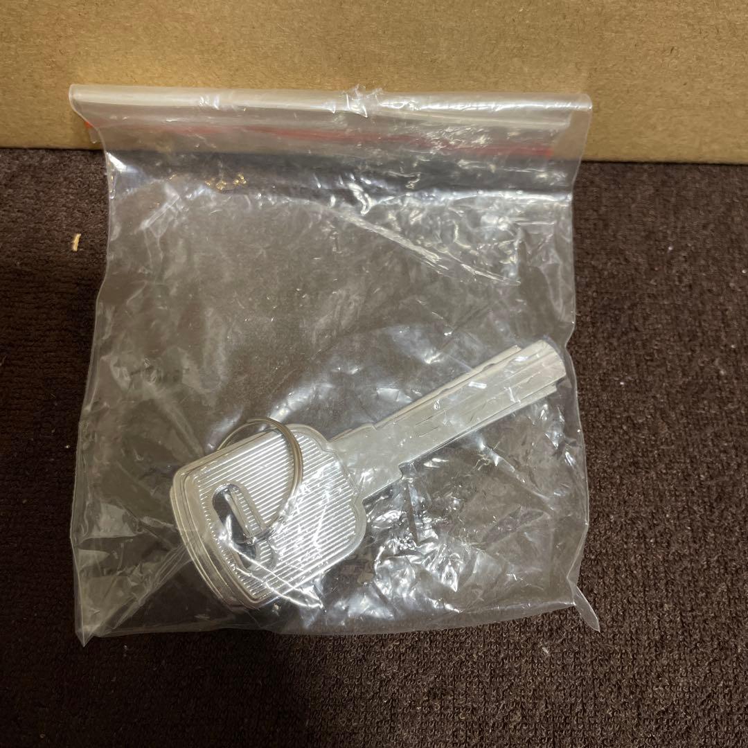 【未使用】TOM'S ステアリングロック 45300-TS001