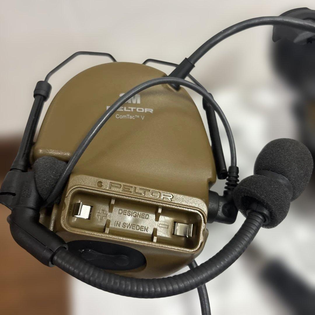 d*d様 未使用品 米軍放出品 実物 PELTOR COMTAC V 送料無料 - メルカリ