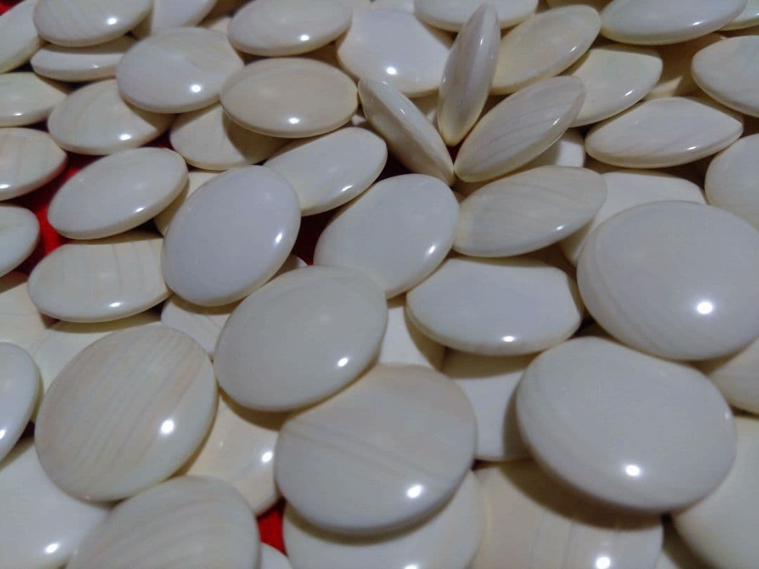 【囲碁】本蛤碁石/那智黒石　7.5ミリ　碁笥ケース