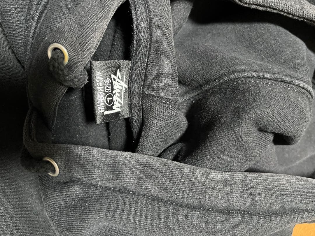 【専用】Stussy 黒 フード付きパーカー 王冠デザイン