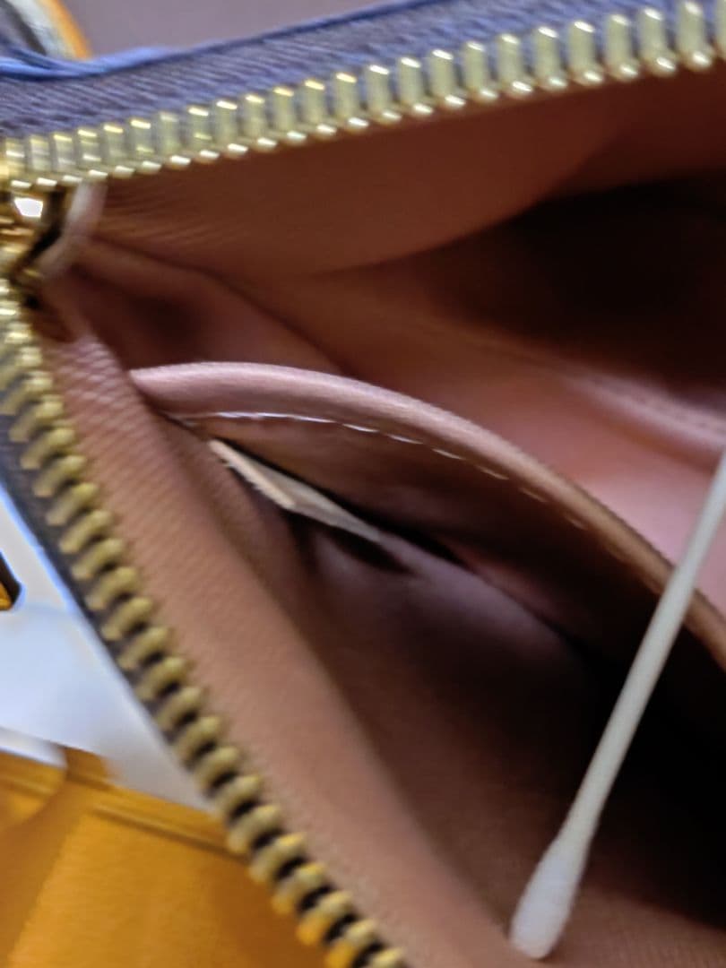 直営路面店購入　ルイヴィトン　モノグラム　ロレッタ