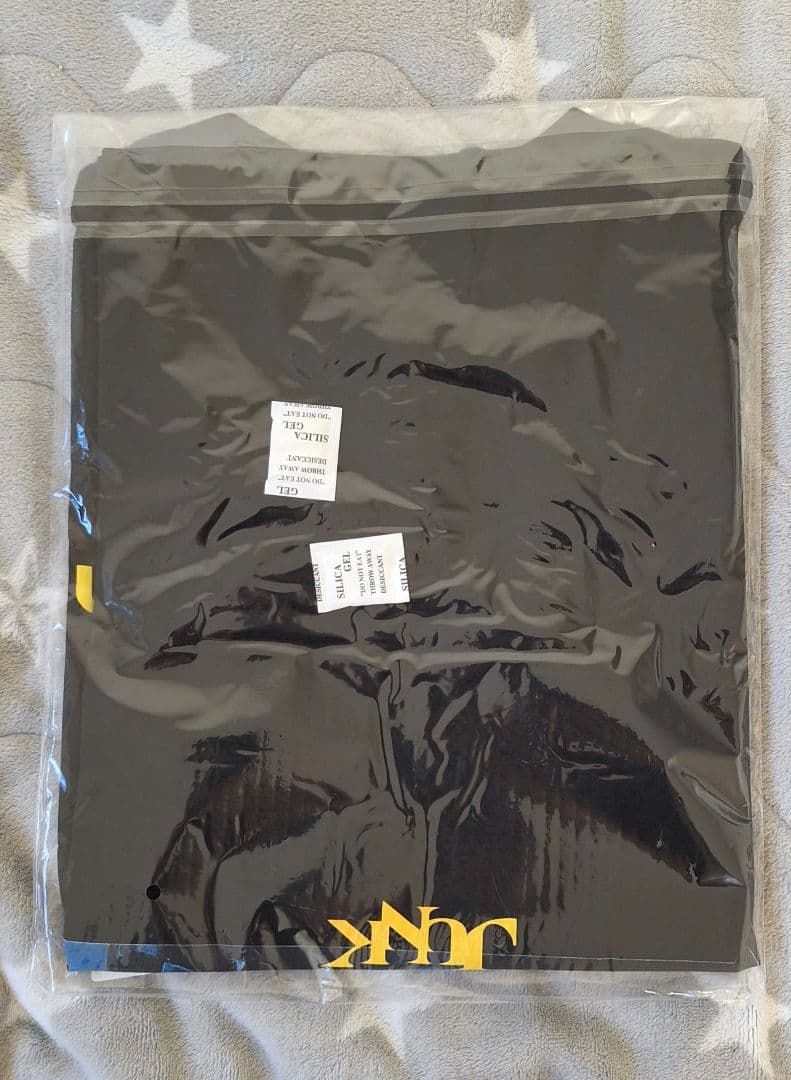 新品未開封 Lサイズ 米津玄師 JUNK WORLD TOUR TEE - メルカリ