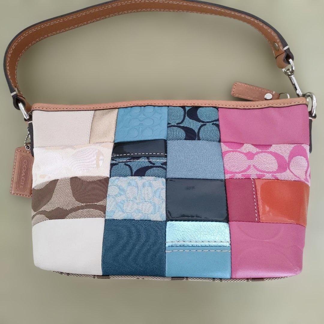 コーチ　パッチワーク　シグネチャー