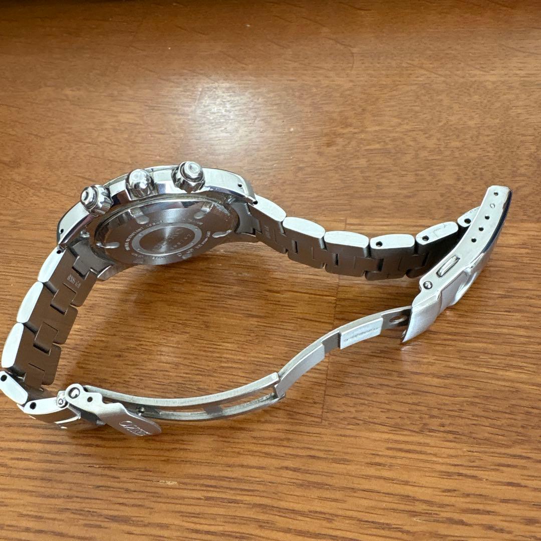 クロノグラフ 腕時計 チタン　7T92-0DJ0 セイコー　SEIKO