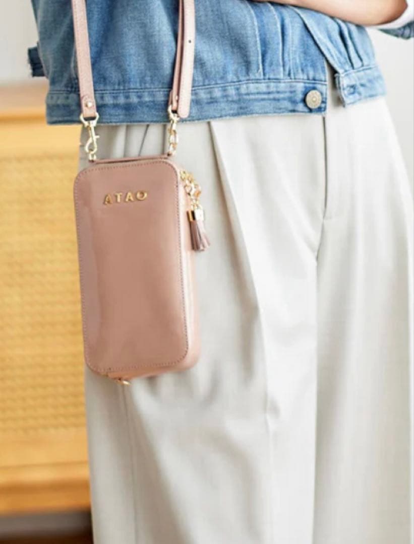 ATAO スマホショルダーバッグ　アミュレット　ローズクォーツ