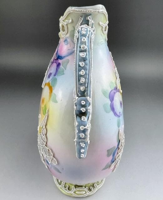 希少】オールドニッポン 約20㎝ 蝶紋盛上げ花瓶 一陳盛り アンティーク