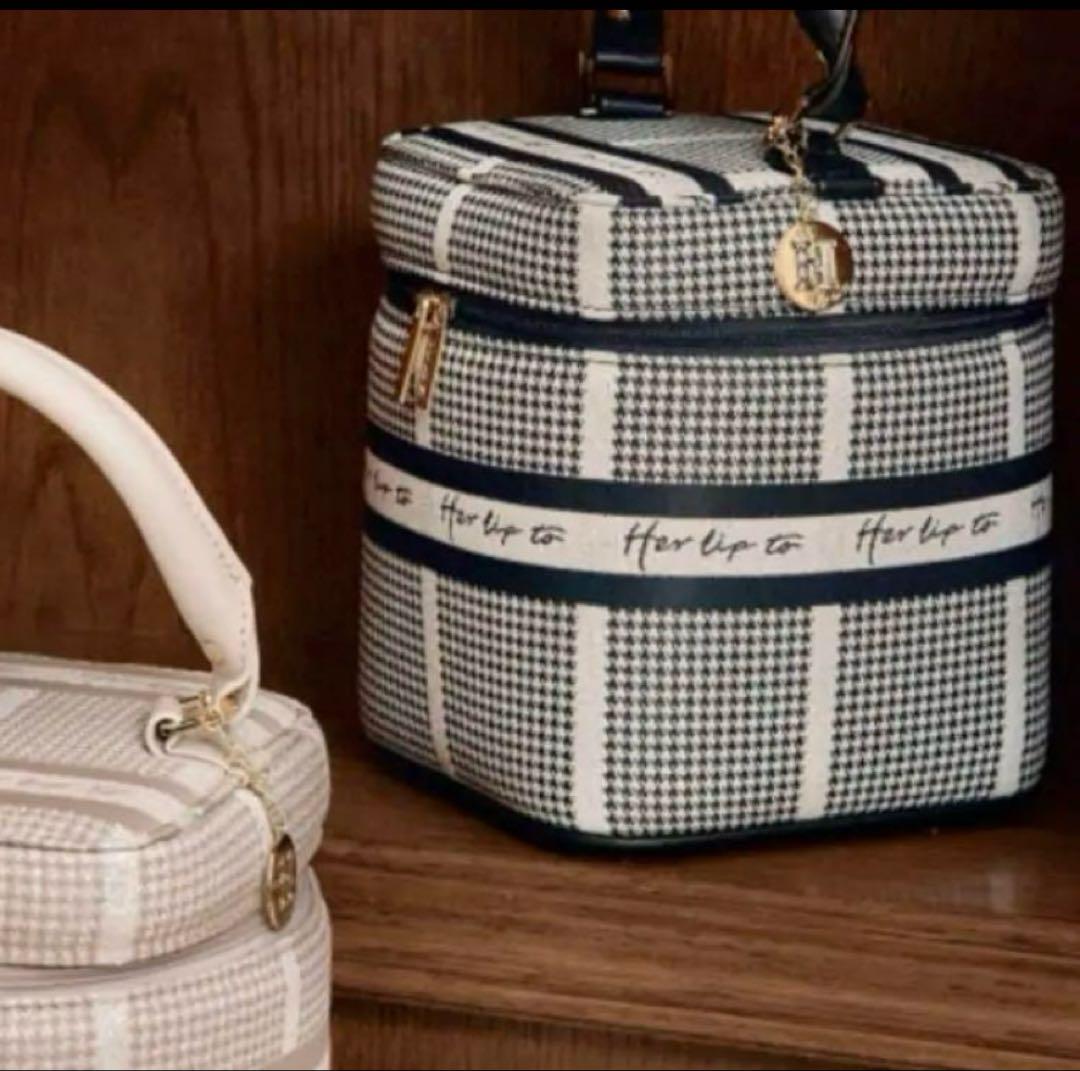 Herlipto Jacquard Vanity Bag gold