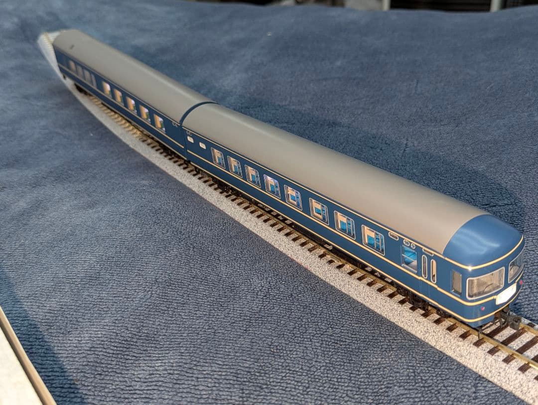 KATO 20系特急形寝台客車 4両基本セット 【3-504】HO 室内灯