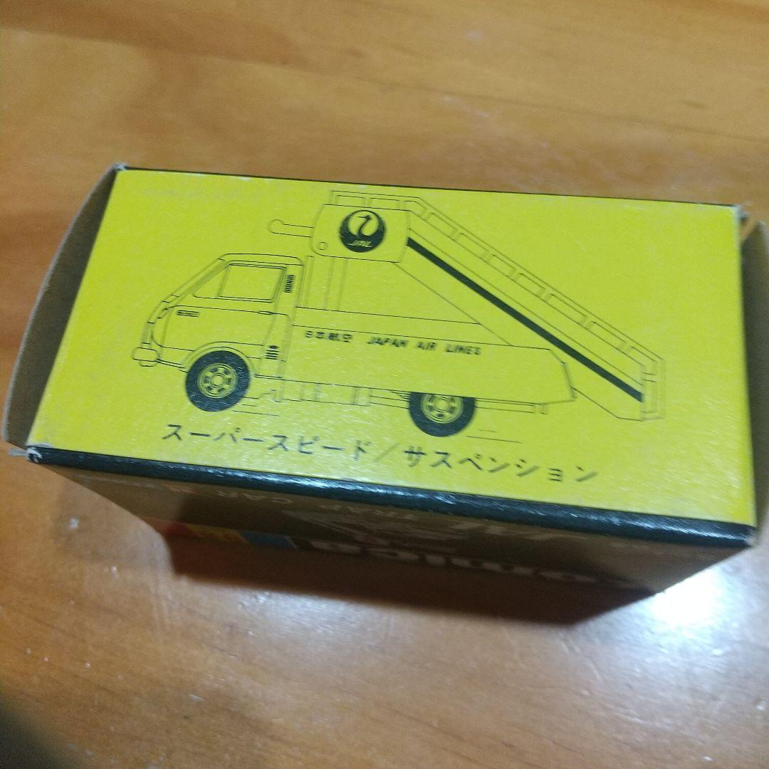 トミカ黒箱98 JAL日本航空タラップカー - メルカリ
