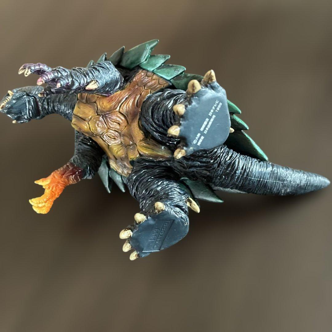 海洋堂 1999 年ガメラ3 初版盤 ソフビ 3点 - メルカリ