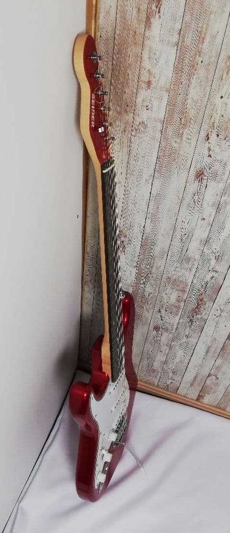 Fender ストラトキャスタータイプ SELDER製 ギターフェンダー左利き用