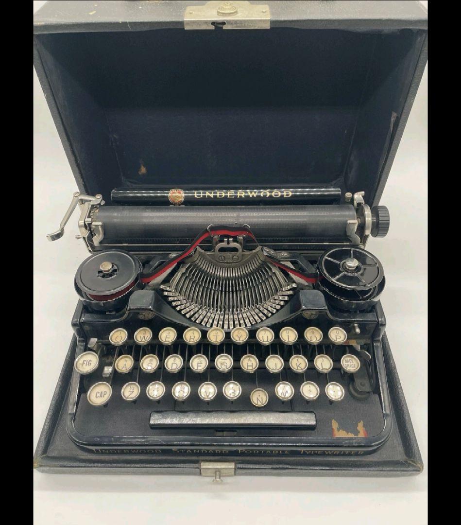 ヴァイオレット エヴァーガーデンUnderwoodのタイプライター - メルカリ