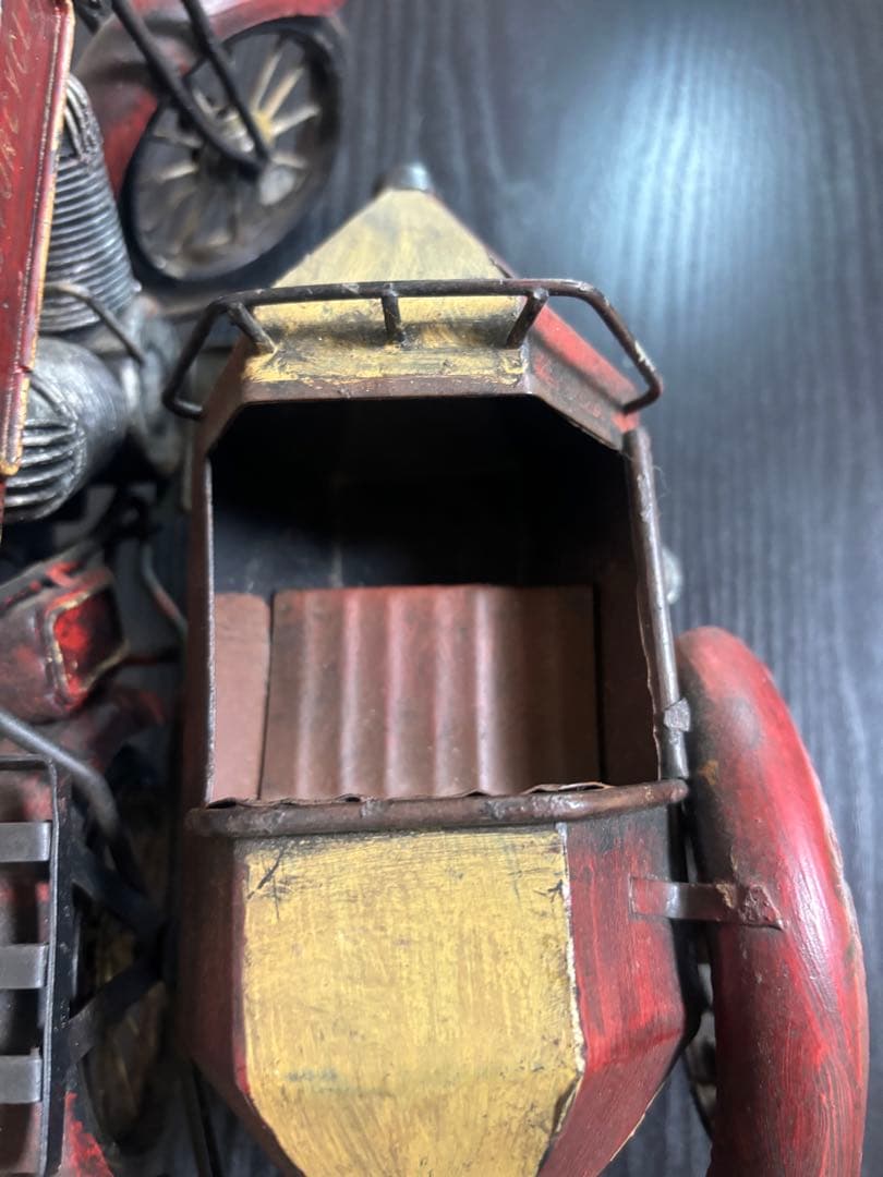 ヴィンテージ ブリキ板模型オートバイ サイドカー付き