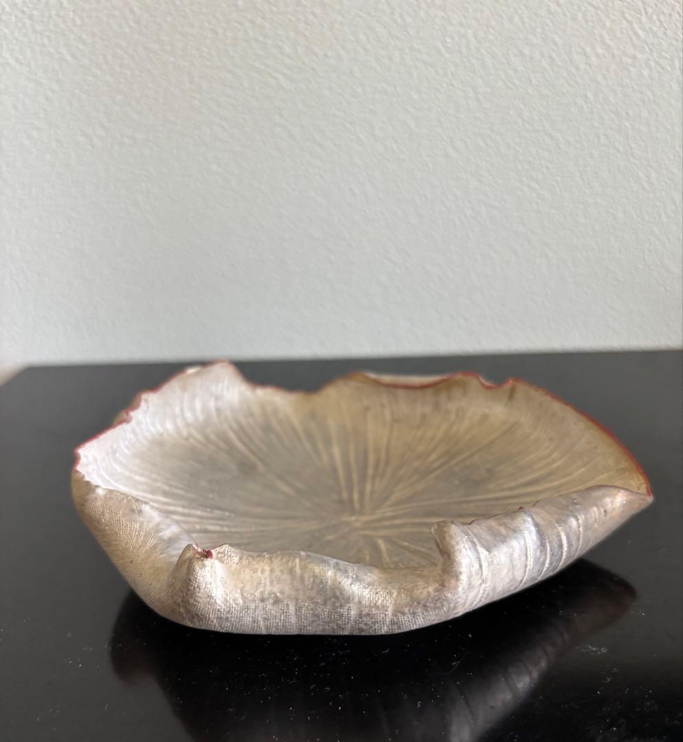 林みちよ 紅縁銀彩皿（No.9） 菓子皿 オブジェ アート 茶道