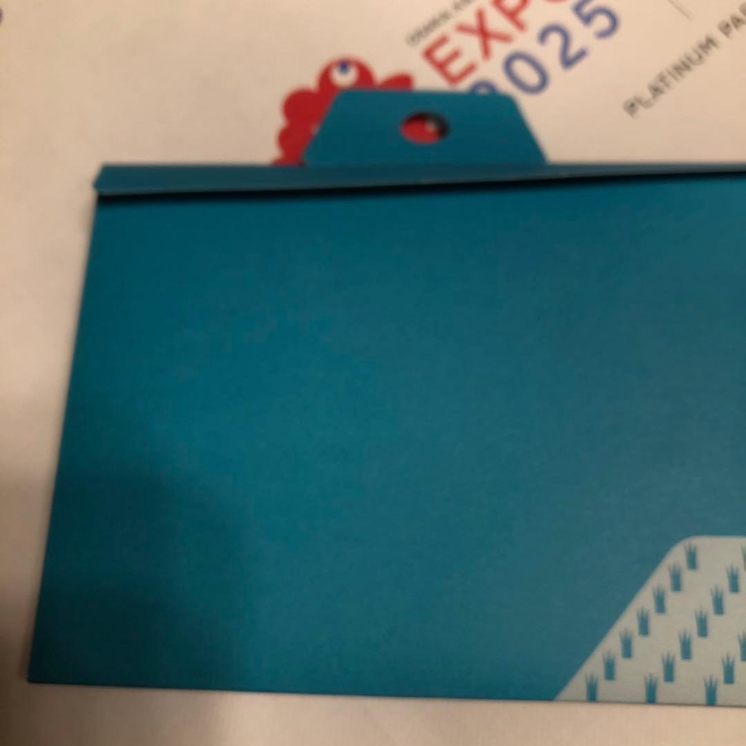 大阪関西万博 未来の都市パビリオン 非売品ピンバッジとキャンディ