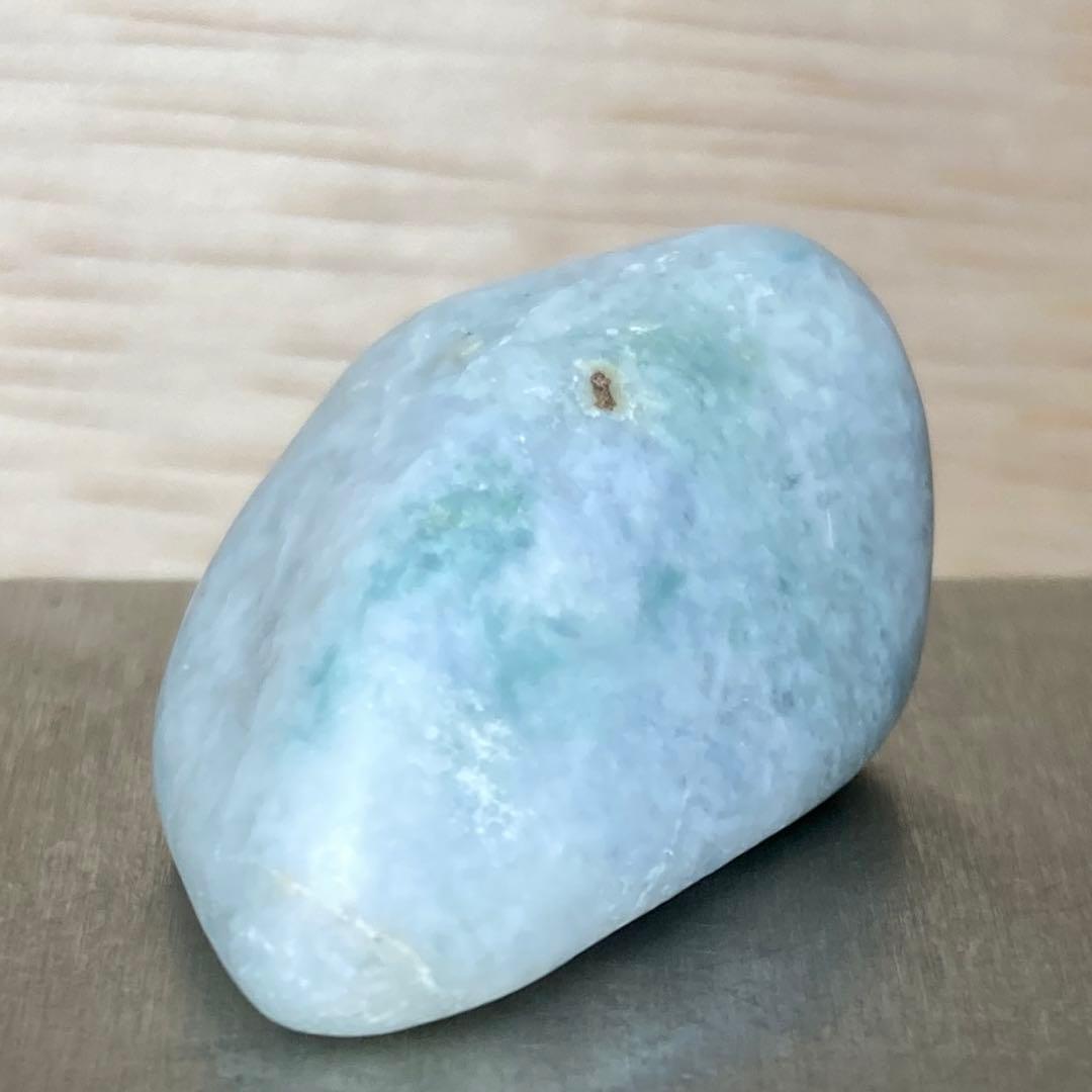 糸魚川翡翠 小滝 ヨシオ 翠×紫×青 翡翠 原石 9.6g - メルカリ