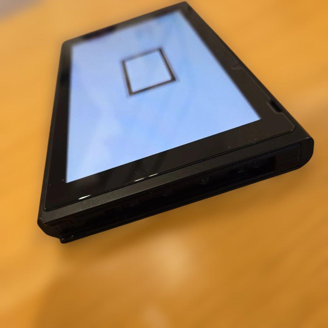 Nintendo Switch 本体 ハンドル 他社コントローラー付