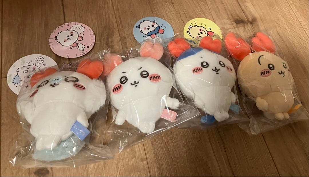 ロブスターなうさぎ マスコットカニなモモンガカニなハチワレカニな