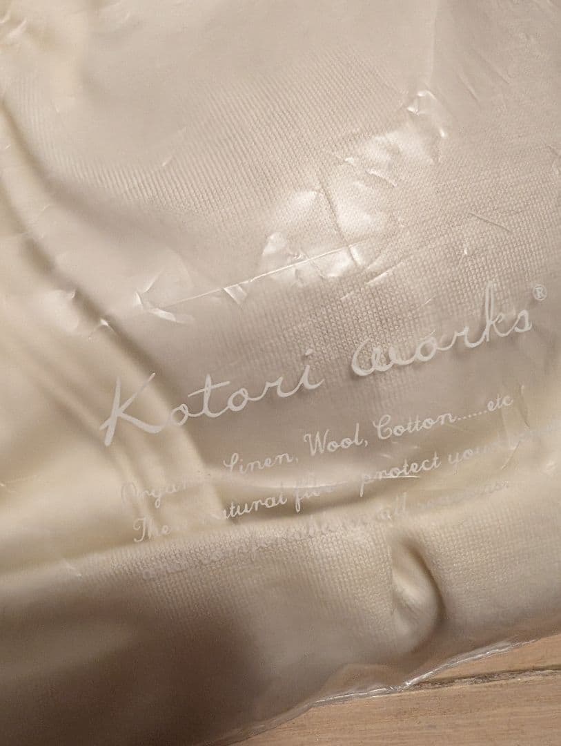 コトリワークス 新品未使用 極薄ウール ブラキャミソール M オフホワイト