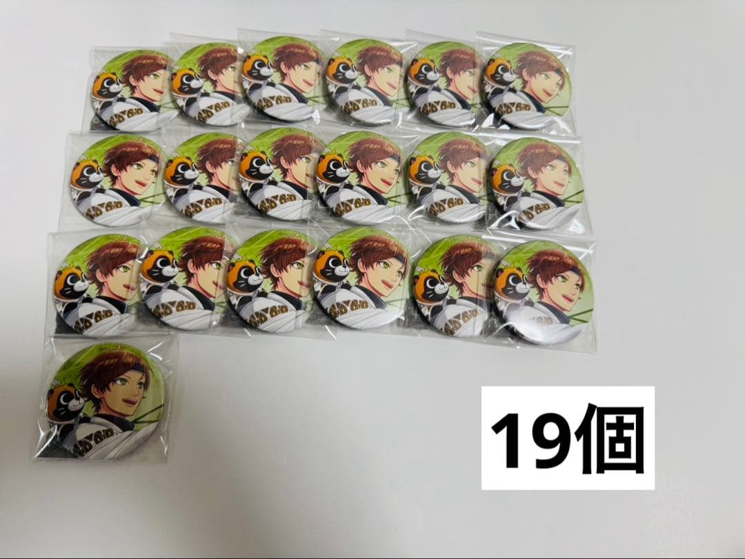 うらたぬき 缶バッジ 165個 まとめ売り ①