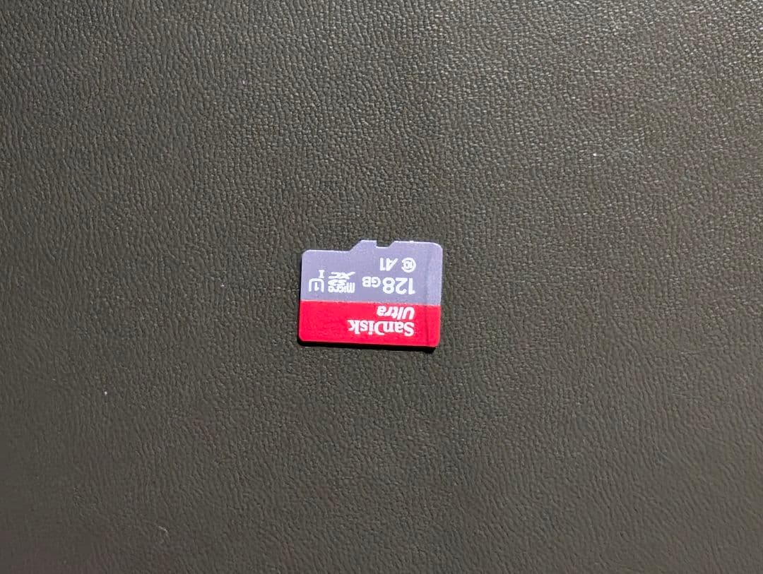 任天堂　Nintendo Switch DQ11 マリオRPG　マイクロSD