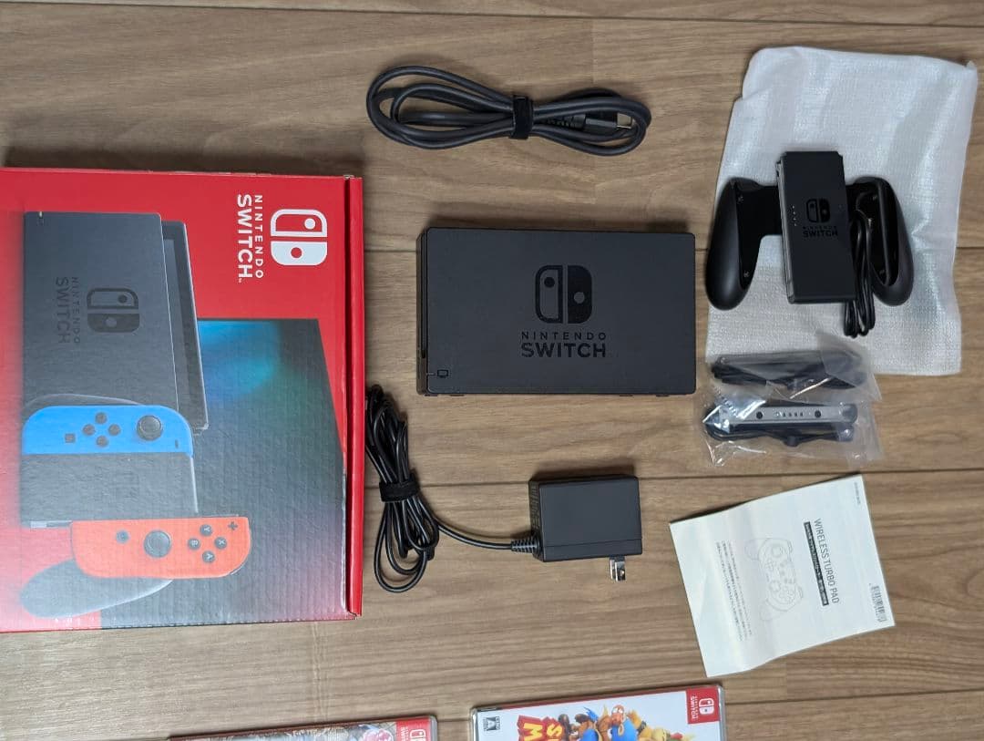 任天堂　Nintendo Switch DQ11 マリオRPG　マイクロSD