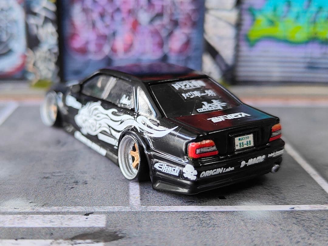 ホットウィールカスタム チェイサー 全塗装 ブラック 深リム トミカ改造 ドリ車