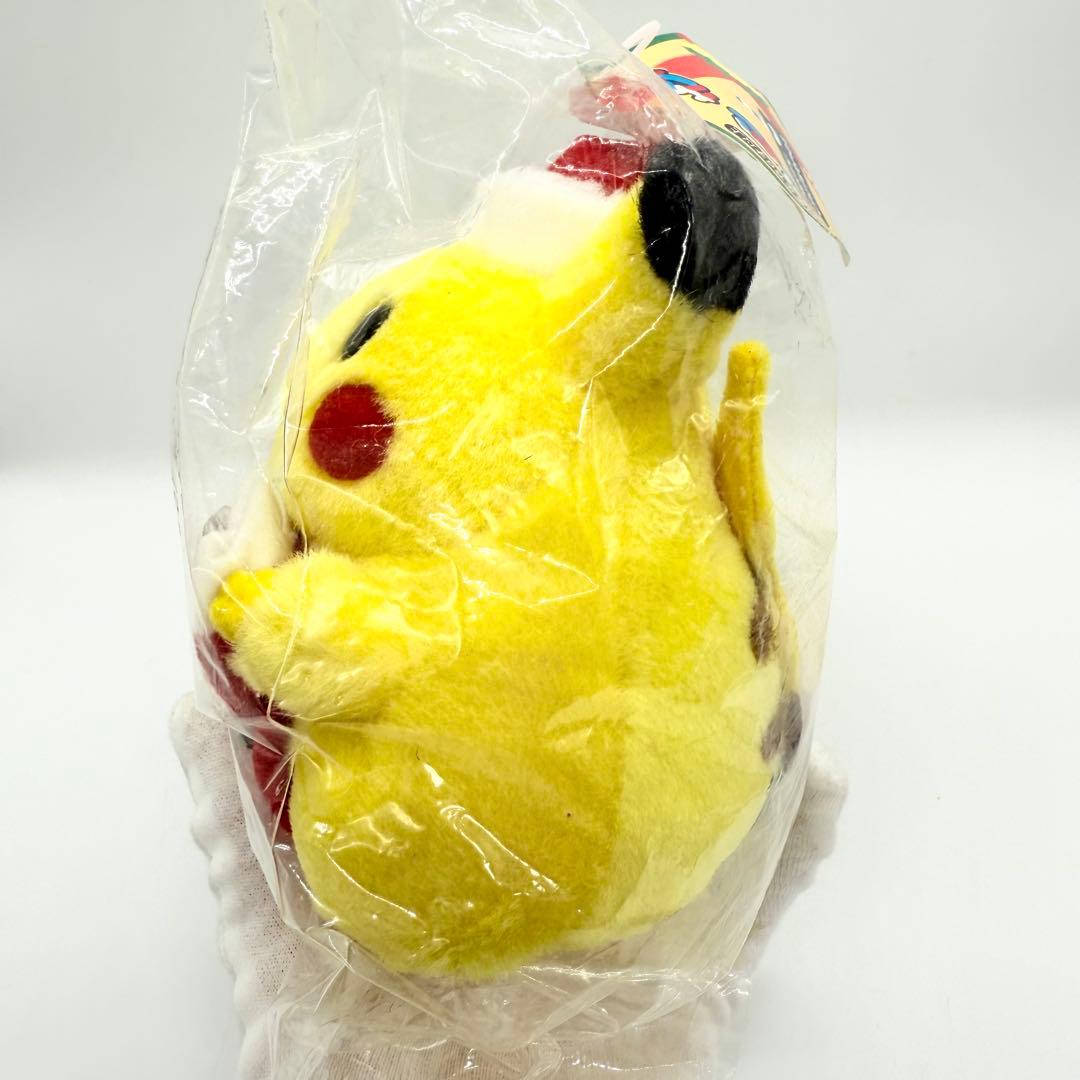 希少☆未開封】TOMY製 ピカチュウ 初期 サンタ ぬいぐるみ - メルカリ