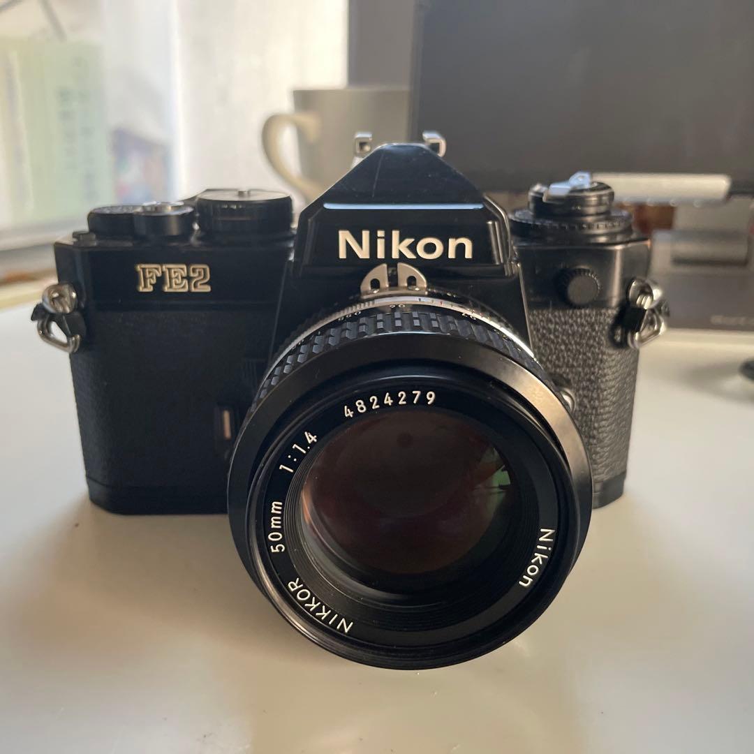 Nikon 最新 FE2 ブラック & 50mm f1.4 レンズ フィルムカメラ