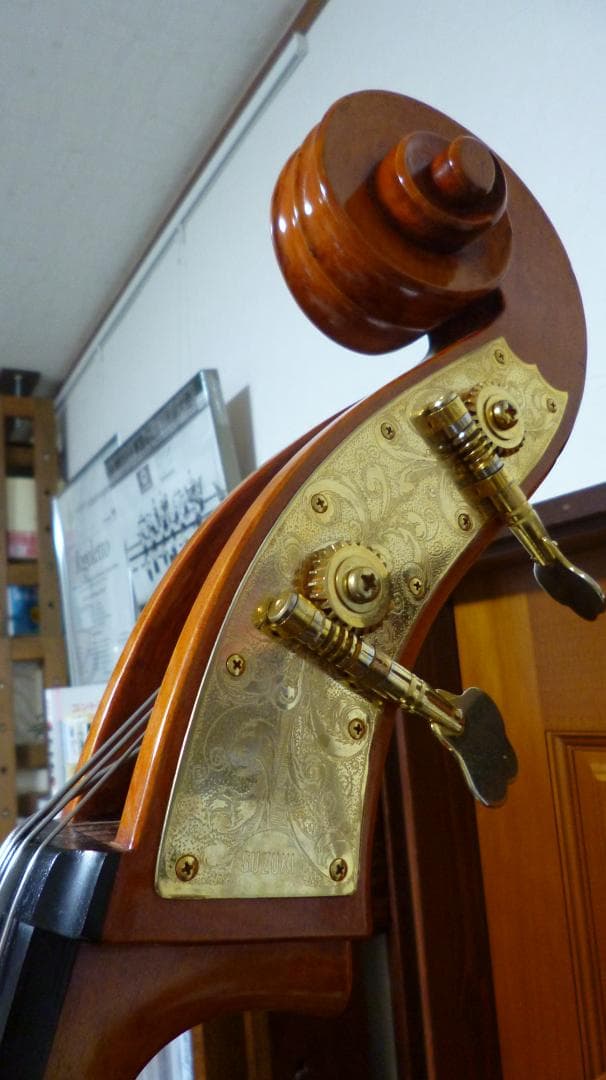 Ooo様引取限定】コントラバス（SUZUKI No.180 Anno1988） - メルカリ