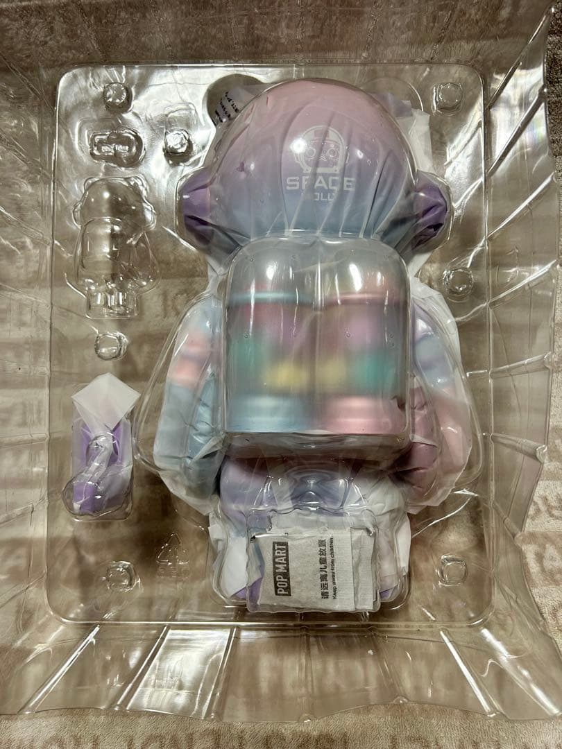 激レア 幻 MEGA SPACE MOLLY ケアベア 400% 未使用 - メルカリ