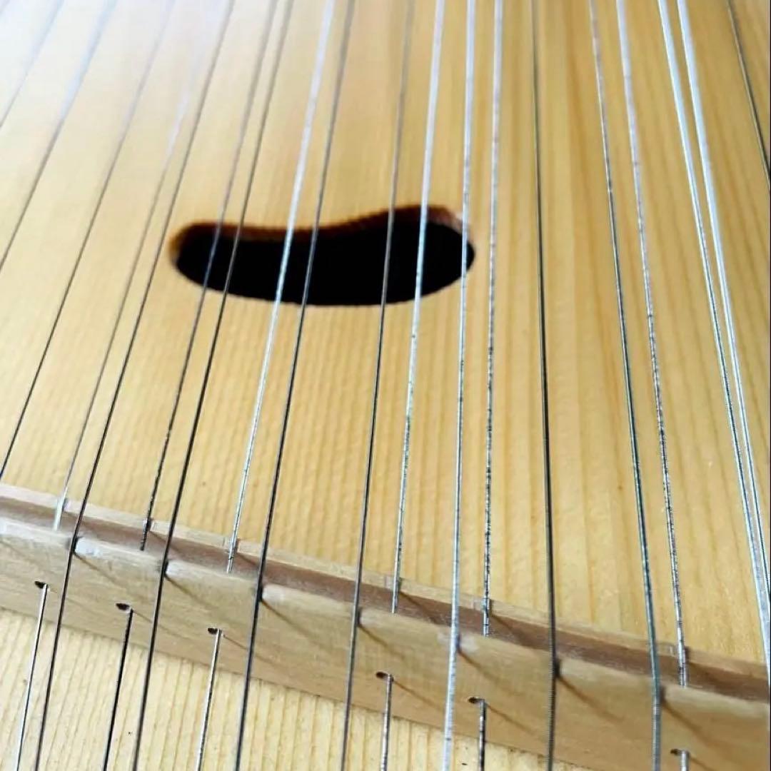 ゲルトナー 小型ソプラノライアー 27弦