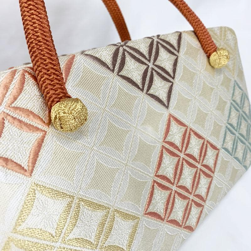 601mg4☆伊と忠謹製 利休バッグ 七宝繋ぎ パステルカラー☆美品